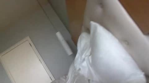 trojanswingers online show from 05.26.26