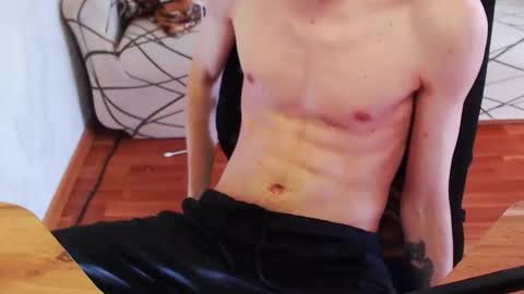 Snapshot of trone41 chatting on 03.25.26 I POST MY FUCKING VIDEOS AND PICS online show from 03.25.26