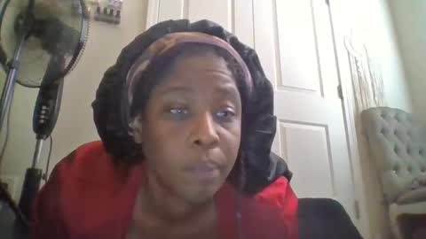 Snapshot of trublu2018 chatting on 11.16.25 trublu2018 online show from 11.16.25