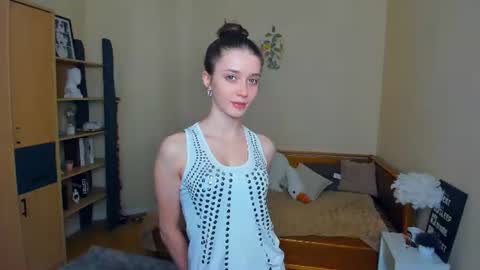 Snapshot of trudikeasley chatting on 07.03.26 trudikeasley online show from 07.03.26