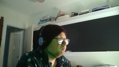 Snapshot of true_manofworth chatting on 12.02.24 HandicappedLaugher online show from 12.02.24