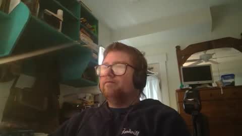 Snapshot of true_manofworth chatting on 01.11.25 HandicappedLaugher online show from 01.11.25
