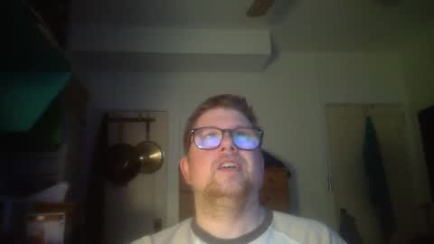 Snapshot of true_manofworth chatting on 10.08.25 HandicappedLaugher online show from 10.08.25