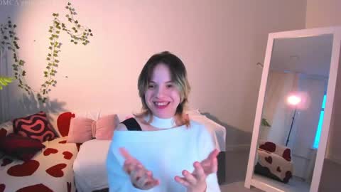 Snapshot of true_voice chatting on 05.23.26 Emma online show from 05.23.26