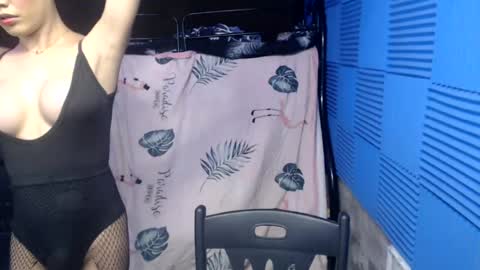 Snapshot of trustmaddie chatting on 06.24.26 trustmaddie online show from 06.24.26
