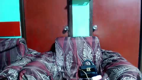 Carla online show from 02.02.25