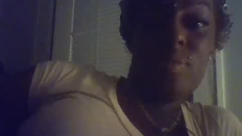 Amber White online show from 04.15.26