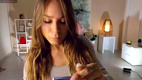 Snapshot of tsgisele chatting on 05.19.26 Gisele online show from 05.19.26