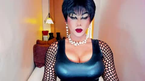 Nicoleeee online show from 04.16.26