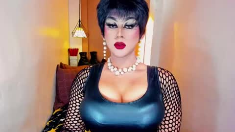 Nicoleeee online show from 04.18.26