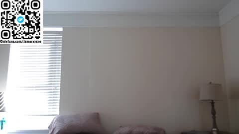 Snapshot of tsmaryjane chatting on 10.09.25 Ts Mary Jane online show from 10.09.25