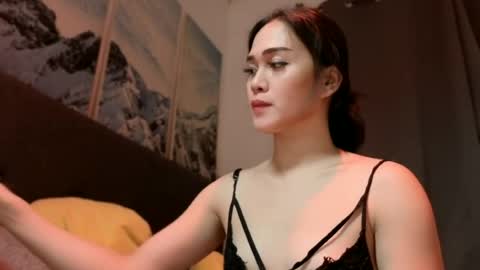 Bella Ratbu online show from 06.17.26
