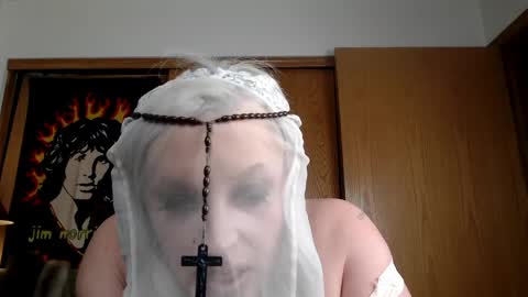 Snapshot of tssabrinaxxx chatting on 04.13.26 Sabrina Ravndahl online show from 04.13.26