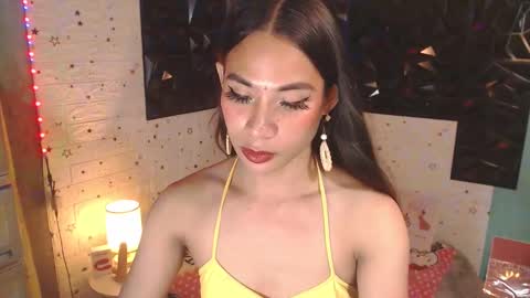 YOUR DREAMGIRL KHIM online show from 01.22.25