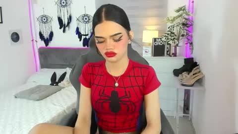 Snapshot of tstoni_talks chatting on 09.16.25 tstoni_talks online show from 09.16.25