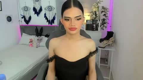 Snapshot of tstoni_talks chatting on 10.02.25 tstoni_talks online show from 10.02.25