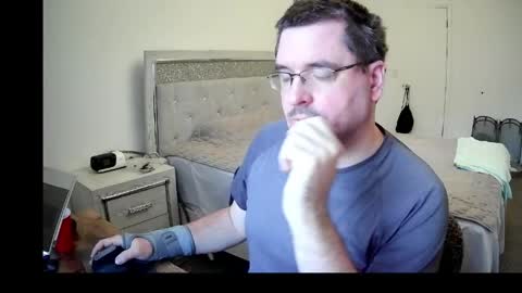 Snapshot of tstwbtsb chatting on 05.29.26 tstwbtsb online show from 05.29.26