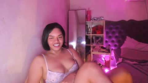 Snapshot of tsvanilla chatting on 01.04.25 Frankie online show from 01.04.25