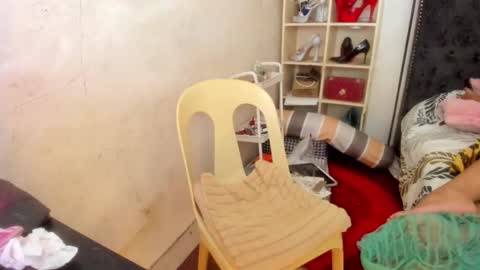 Snapshot of tsvanilla chatting on 03.02.25 Frankie online show from 03.02.25