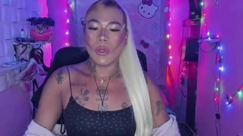 Snapshot of tsviolett chatting on 12.09.24 BellaRoxanna online show from 12.09.24