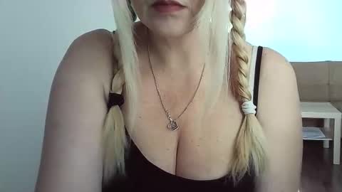 Ttrnynela online show from 02.19.26