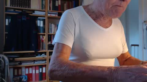 FINN but call me NANNA online show from 01.09.25