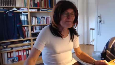 FINN but call me NANNA online show from 03.01.25