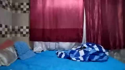 Snapshot of tubebecito12 chatting on 11.15.25 tubebecito12 online show from 11.15.25