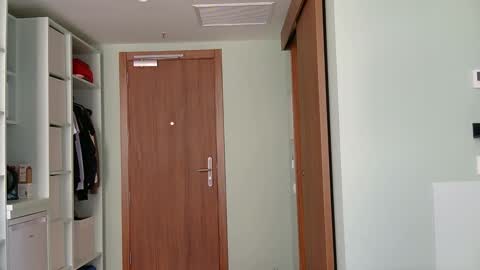 tudorasputas online show from 04.18.26