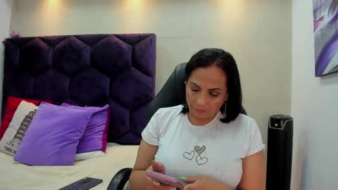 Snapshot of tugochita chatting on 05.06.26 TuGochita online show from 05.06.26