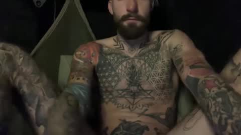 Tuhands online show from 11.28.25