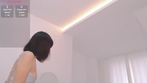 Snapshot of tumilio chatting on 12.05.24 TumiLio online show from 12.05.24