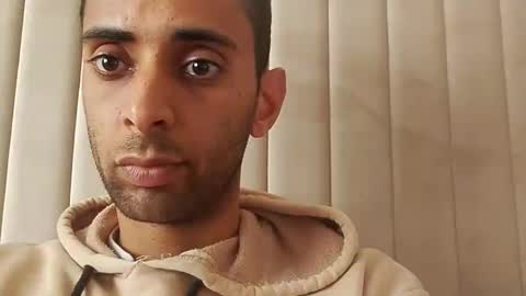 Snapshot of tunisiensexyguy chatting on 02.11.25 TunisienSexyGuy online show from 02.11.25