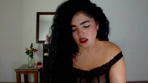 Snapshot of tuti_sex chatting on 06.17.26 tuti online show from 06.17.26