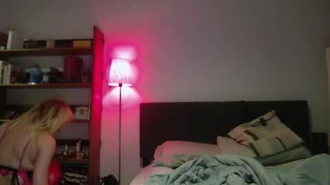 Tvickyviktoria online show from 03.03.26