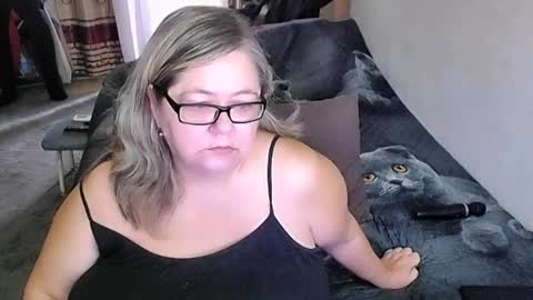 Lana online show from 11.12.25