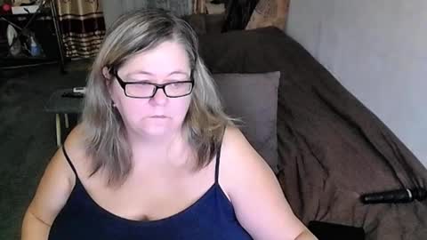 Lana online show from 12.14.25