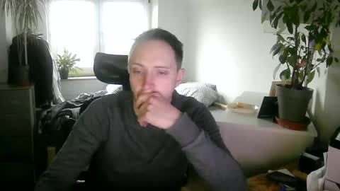 Tobi online show from 12.16.24