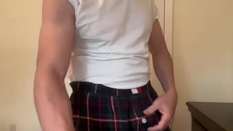 Snapshot of tw4_5 chatting on 01.17.25 tw4_5 online show from 01.17.25