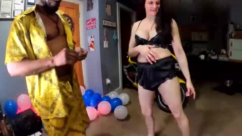 twicethetease2 online show from 04.04.26