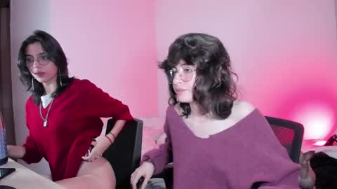 Eve  Lili online show from 10.10.25