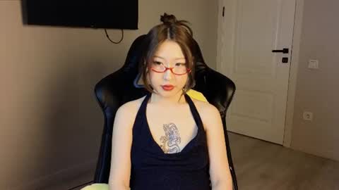Snapshot of twilightsakura chatting on 07.22.26 twilightsakura online show from 07.22.26