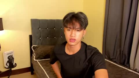 Snapshot of twinks8inches chatting on 05.17.26 always horny clark online show from 05.17.26