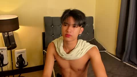 Snapshot of twinks8inches chatting on 05.29.26 always horny clark online show from 05.29.26
