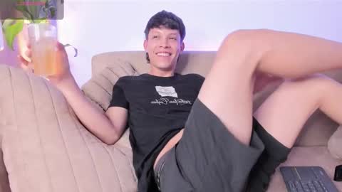 twinksboys_23 online show from 10.08.25