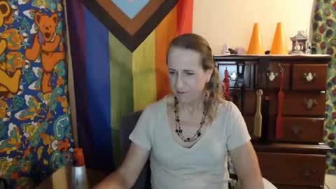 twocumkerry online show from 10.18.25