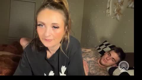 Twofreaksandacam online show from 02.21.26