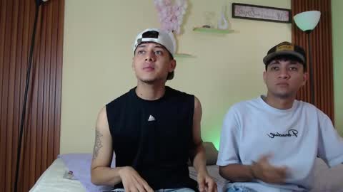 twohottrouble  online show from 03.30.26