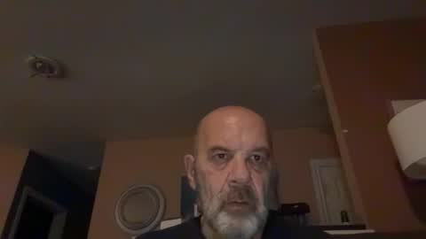 Snapshot of twstone chatting on 11.10.25 twstone online show from 11.10.25