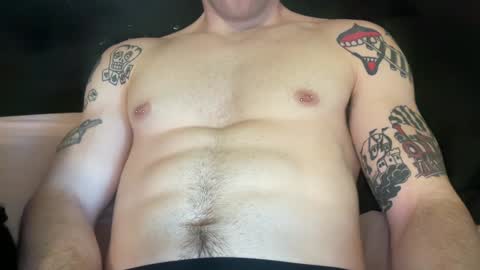 Snapshot of twunkymikey chatting on 01.31.25 twunkymikey online show from 01.31.25